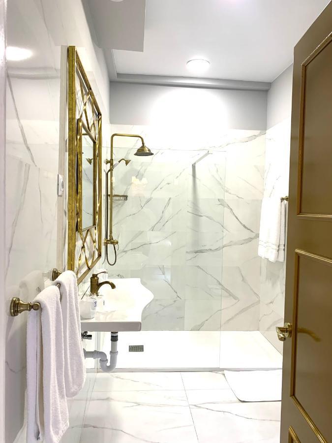 Hostal Boutique Puerta Del Sol 토렐라베가 외부 사진