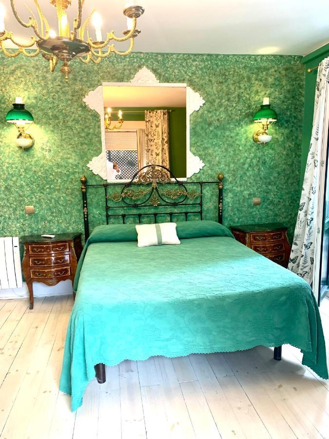 Hostal Boutique Puerta Del Sol 토렐라베가 외부 사진
